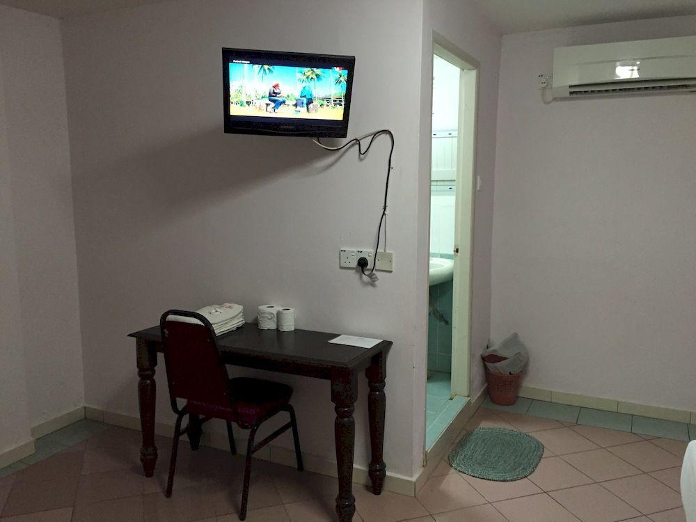 Raja Inn Miri Exterior photo