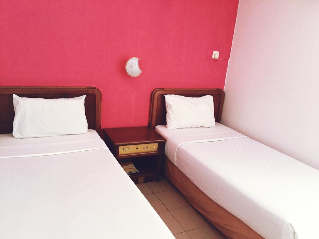 Raja Inn Miri Exterior photo